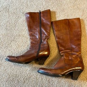 Born brown leather knee high boots. Size 9